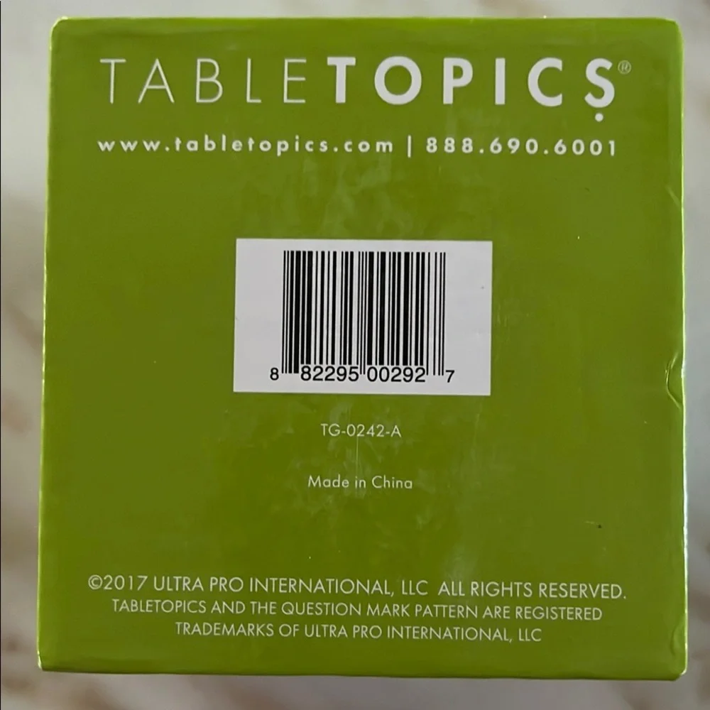 TableTopics ToGo Family Conversation Pack - Picture 3 of 8